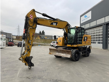 Riteņu ekskavators CATERPILLAR M320F