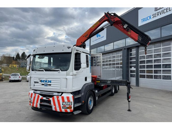 Kravas auto ar manipulatoru MAN TGA 26.440
