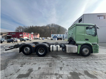 Šasija kravas automašīna MERCEDES Actros 2543 6x2: foto 3