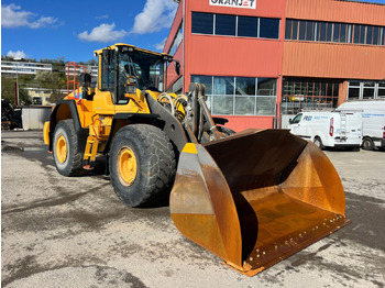 Riteņu iekrāvējs VOLVO L180H