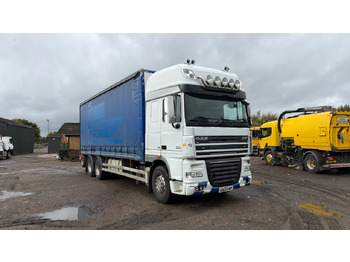 Kravas automašīna ar tentu DAF XF 105 510