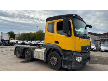 Vilcējs MERCEDES-BENZ Actros