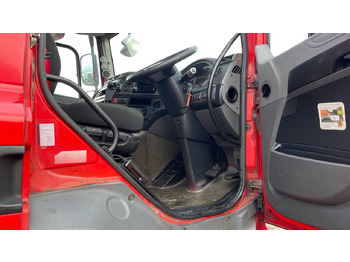 Vilcējs DAF CF 440: foto 5