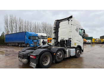 Vilcējs VOLVO FH 500: foto 4