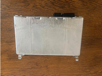 Navigācijas sistēma - Kravas automašīna Mercedes Actros MP4 LU Video Radar Decision Unit A0004463051: foto 5 Navigācijas sistēma - Kravas automašīna Mercedes Actros MP4 LU Video Radar Decision Unit A0004463051: foto 5