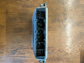 Elektroniskais vadības bloks (ECU) - Kravas automašīna Mercedes Sprinter BOSCH Steuergerät A 000 153 39 79: foto 2 Elektroniskais vadības bloks (ECU) - Kravas automašīna Mercedes Sprinter BOSCH Steuergerät A 000 153 39 79: foto 2