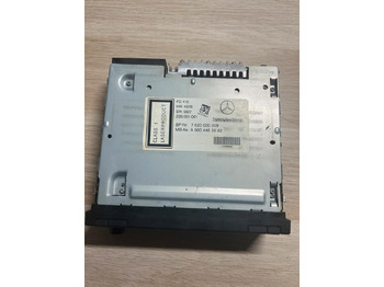 Rezerves daļa Mercedes Actros MP3 Radio A0004463662: foto 4