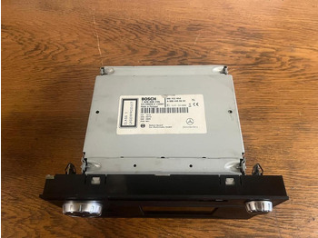 Rezerves daļa Mercedes Actros MP4 MB TCC MID Multi Media Radio A0004466662: foto 3