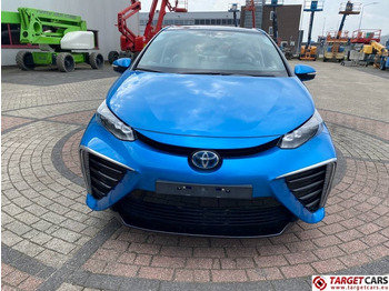 Sedans Toyota Mirai FCV HydroGen FuelCell: foto 2