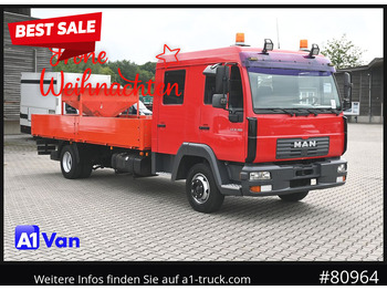 Automašīna ar kravas platformu MAN