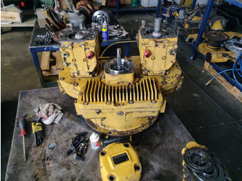 Transmisija CATERPILLAR