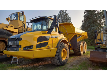 Artikulētias pašizgāzējs VOLVO A30