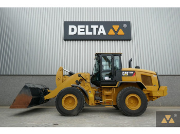 Riteņu iekrāvējs CATERPILLAR 938K