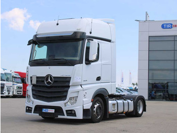 Vilcējs MERCEDES-BENZ Actros 1845