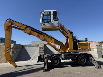 Atkritumu iekrāvējs LIEBHERR A 904 C