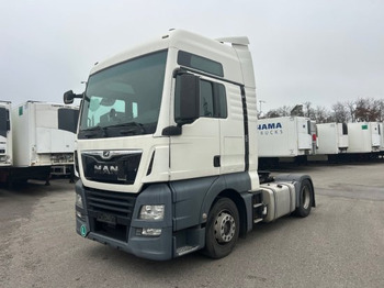 Vilcējs MAN TGX 18.500