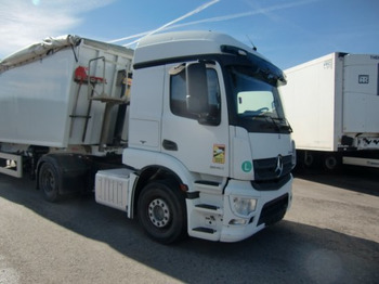 Vilcējs Mercedes-Benz Actros 1845, MP4: foto 3