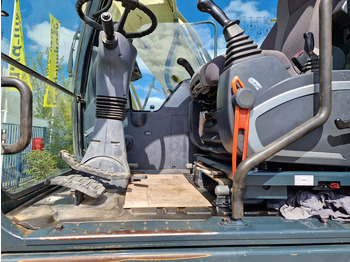 Riteņu ekskavators Hyundai Robex 140W-9 met airco: foto 4
