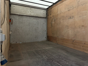 Kravas automašīna ar slēgto virsbūvi Iveco Eurocargo 100E18: foto 5