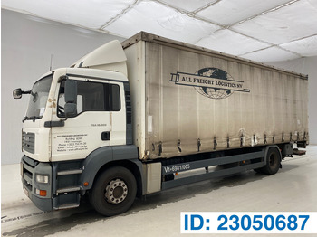 Kravas automašīna ar tentu MAN TGA 18.320