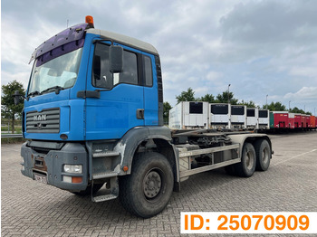 Pacēlājs ar āķi MAN TGA 26.410