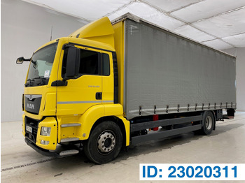 Kravas automašīna ar tentu MAN TGS 18.320