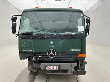 Bortu kravas automašīna/ Platforma Mercedes-Benz Atego 1523: foto 2