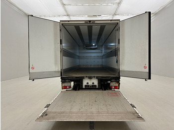 Kravas automašīna refrižerators Renault D12.210: foto 5 Kravas automašīna refrižerators Renault D12.210: foto 5