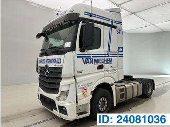 Vilcējs MERCEDES-BENZ Actros 1842