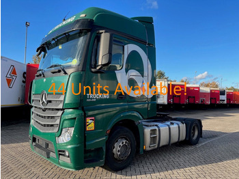Vilcējs MERCEDES-BENZ Actros 1845