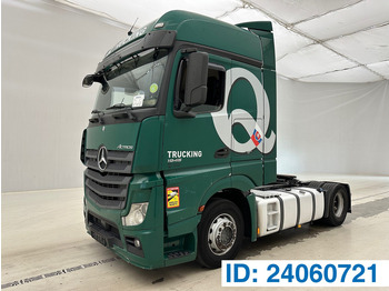 Vilcējs MERCEDES-BENZ Actros 1945