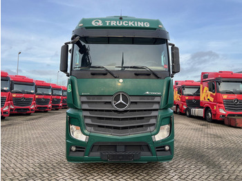 Vilcējs Mercedes-Benz Actros 1845 BigSpace: foto 2