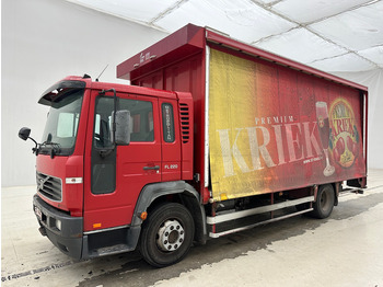 Kravas automašīna ar tentu VOLVO FL 220
