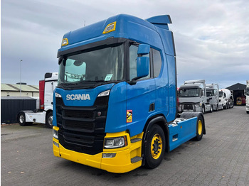 Vilcējs SCANIA R 410