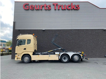 Pacēlājs ar āķi SCANIA R 450