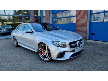Sedans MERCEDES-BENZ