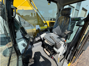 Jaunā Kāpurķēžu ekskavators Caterpillar 323D3: foto 3 Jaunā Kāpurķēžu ekskavators Caterpillar 323D3: foto 3