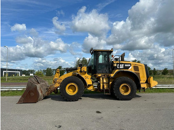 Riteņu iekrāvējs CATERPILLAR 966M