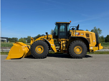 Riteņu iekrāvējs CATERPILLAR 980
