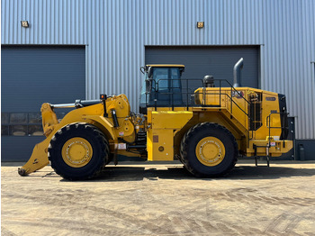 Riteņu iekrāvējs CATERPILLAR 988