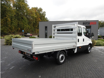 Automašīna ar kravas platformu, Kravas-pasažieru furgons Iveco DAILY 35S15 PRITSCHE DOPPELKABINE DOKA 7 SITZE: foto 3