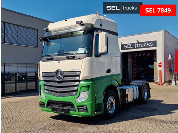 Vilcējs MERCEDES-BENZ Actros 1846