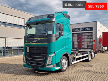 Konteineru vedējs/ Kravas automašīna ar noņemamā virsbūve VOLVO FH 460