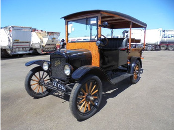 Vieglā automašīna FORD