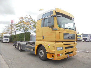 Konteineru vedējs/ Kravas automašīna ar noņemamā virsbūve MAN TGA 26.440 RETARDER NL TRUCK: foto 3