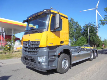 Pacēlājs ar āķi MERCEDES-BENZ Arocs