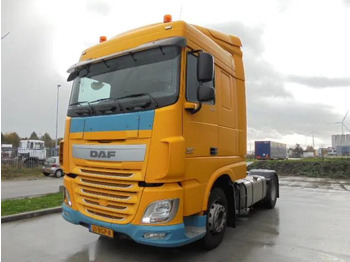 Vilcējs DAF XF 440