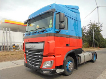 Vilcējs DAF XF 440
