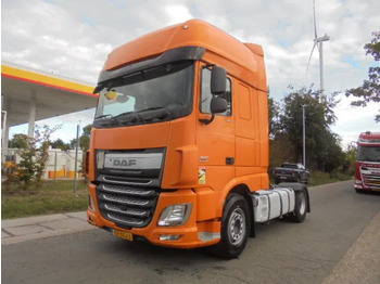 Vilcējs DAF XF 440