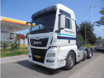 Vilcējs MAN TGX 26.500